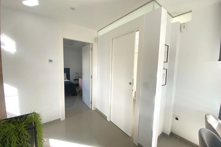 Image No.12-3 Bed Villa for sale