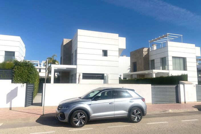 Image No.35-3 Bed Villa for sale