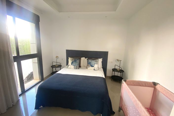 Image No.9-3 Bed Villa for sale