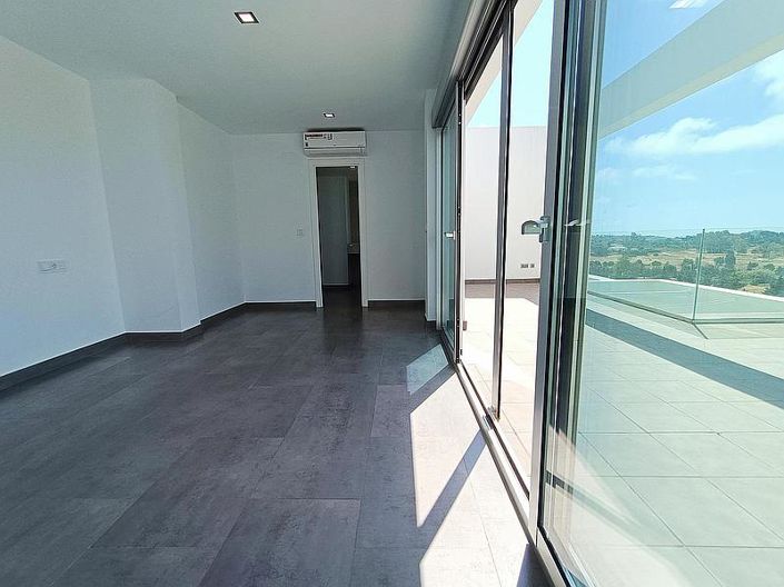 Image No.14-2 Bed Apartment for sale