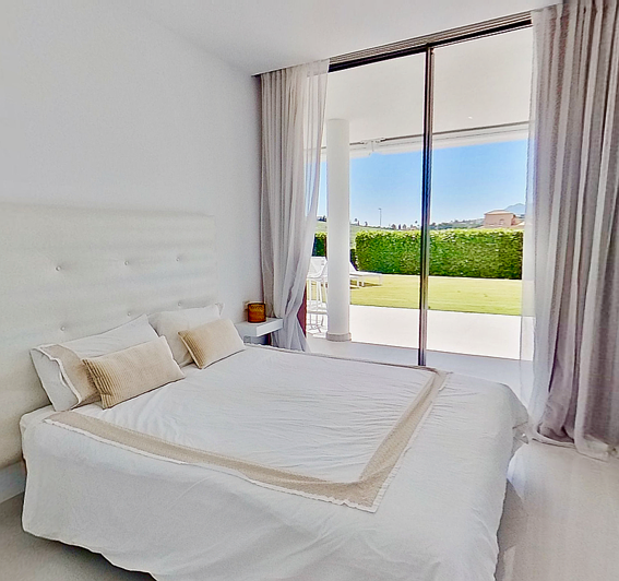 Image No.11-3 Bed Apartment for sale