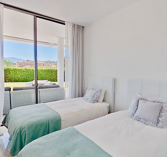 Image No.15-3 Bed Apartment for sale