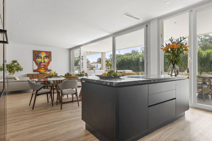 Image No.12-5 Bed Villa for sale