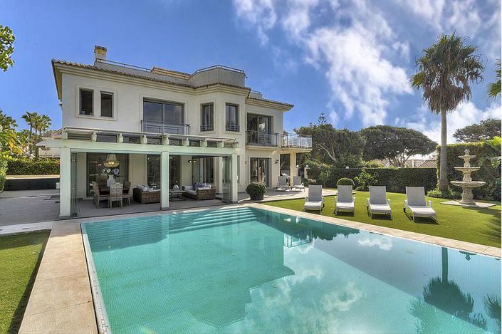 Image No.3-5 Bed Villa for sale