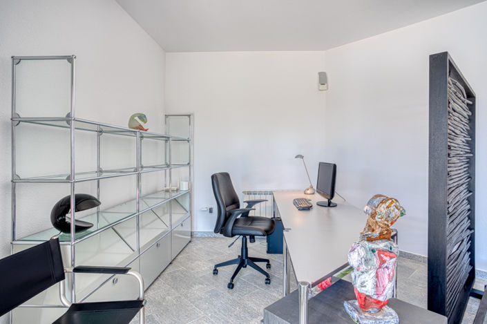 Image No.19-4 Bed Villa for sale