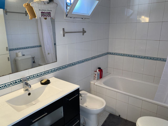 Image No.14-3 Bed Townhouse for sale