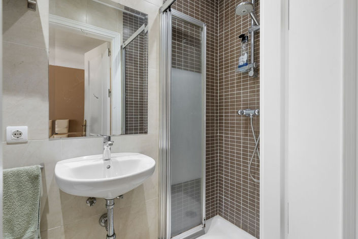 Image No.16-3 Bed Apartment for sale