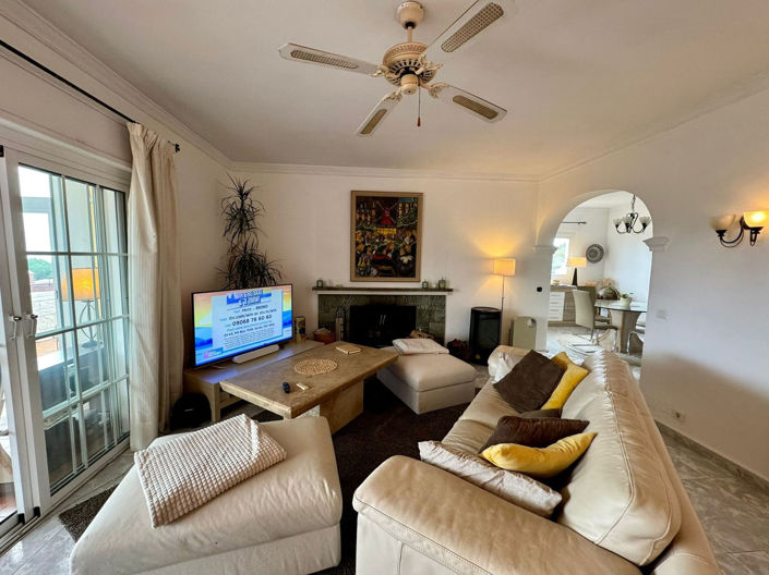 Image No.2-5 Bed Villa for sale