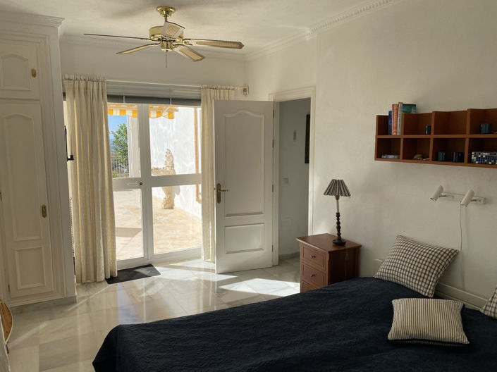 Image No.9-4 Bed Villa for sale