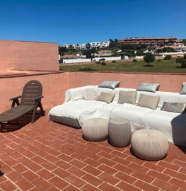 m274272la-duquesamalagapenthouse13