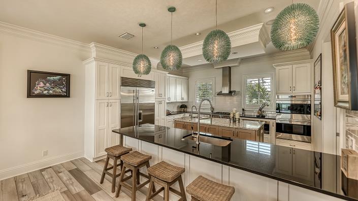 Image No.38-5 Bed Mansion for sale