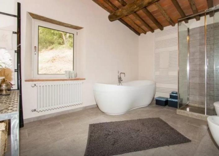 Image No.7-3 Bed House for sale