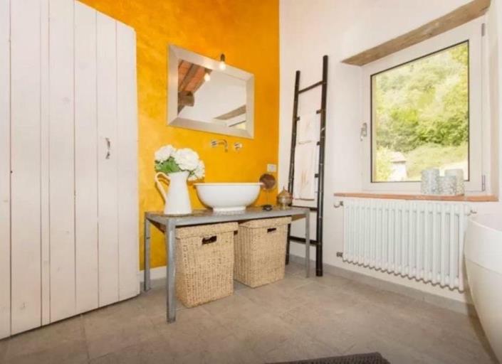 Image No.21-3 Bed House for sale