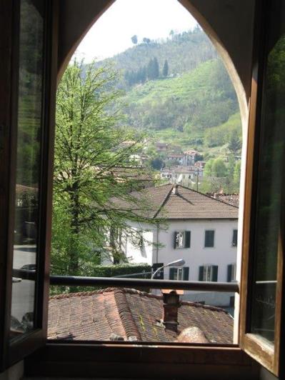 Image No.26-5 Bed House for sale