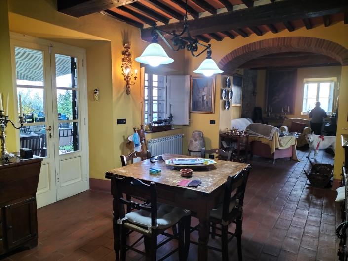 Image No.10-6 Bed Country Property for sale