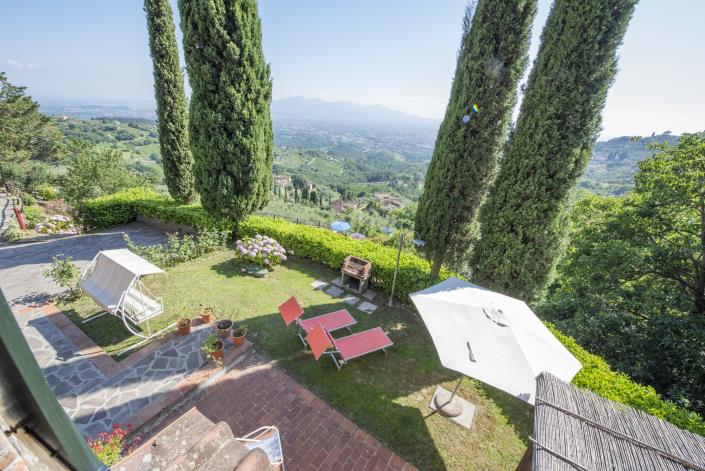 Image No.26-6 Bed Country Property for sale