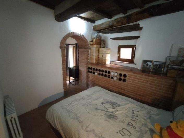 Image No.16-3 Bed Village House for sale