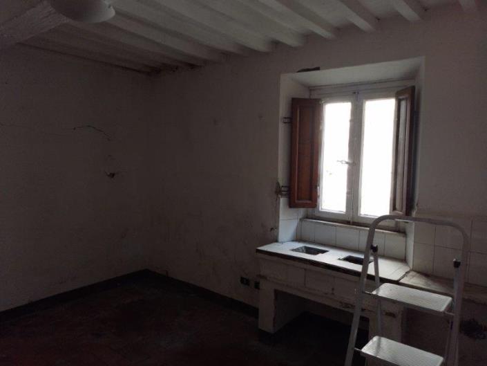 Image No.18-3 Bed House for sale