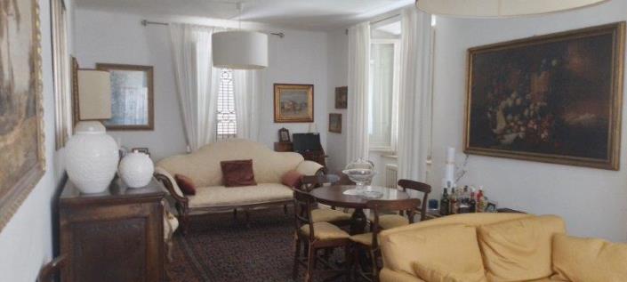 Image No.2-Villa de 3 chambres à vendre à Borgo a Mozzano