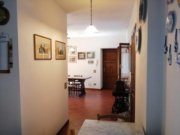 Image No.8-3 Bed Apartment for sale