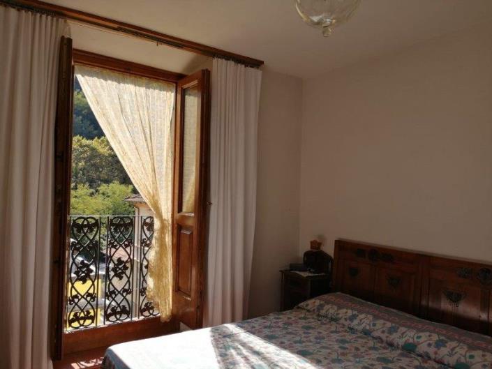 Image No.12-3 Bed Apartment for sale