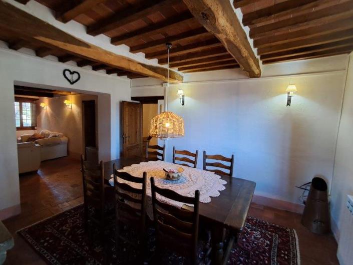 Image No.11-3 Bed House for sale