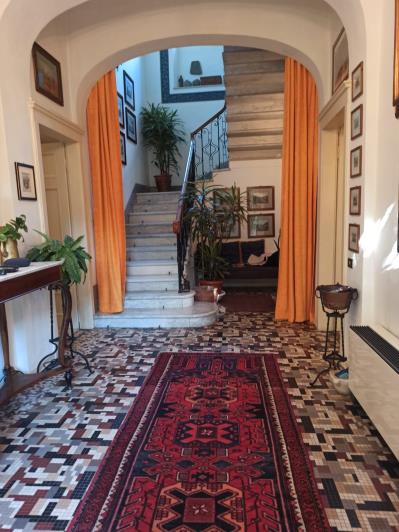 Image No.2-6 Bed Villa for sale