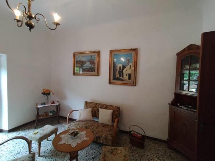 Image No.20-4 Bed Apartment for sale