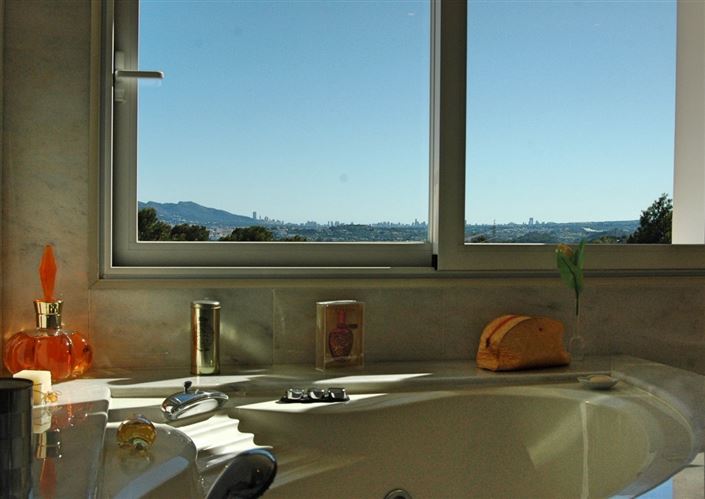 Image No.20-3 Bed Villa for sale