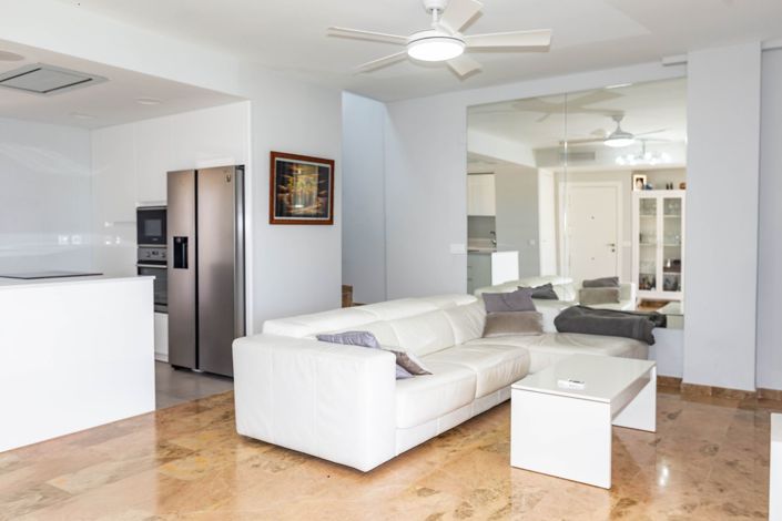 Image No.8-4 Bed Penthouse for sale