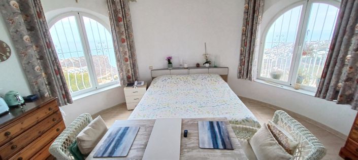 Image No.23-3 Bed Villa for sale