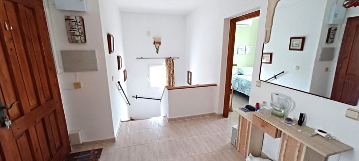 Image No.33-3 Bed Villa for sale