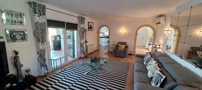 Image No.21-3 Bed Villa for sale