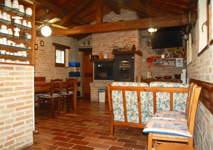 Image No.15-6 Bed Country House for sale