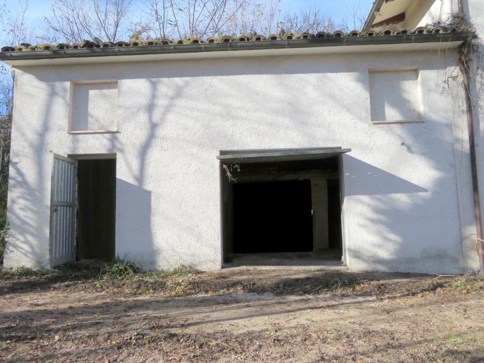 Image No.16-3 Bed Farmhouse for sale