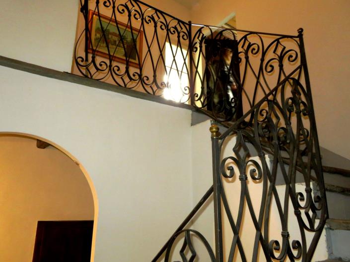 Image No.14-6 Bed Townhouse for sale