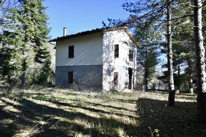 Image No.5-3 Bed Country House for sale