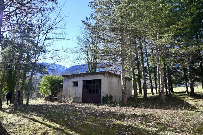 Image No.10-3 Bed Country House for sale