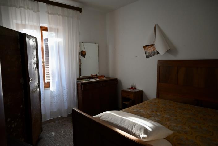 Image No.17-3 Bed Country House for sale