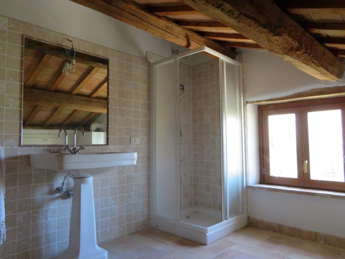 Image No.22-4 Bed Country House for sale