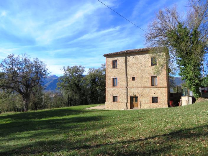 Image No.5-4 Bed Country House for sale