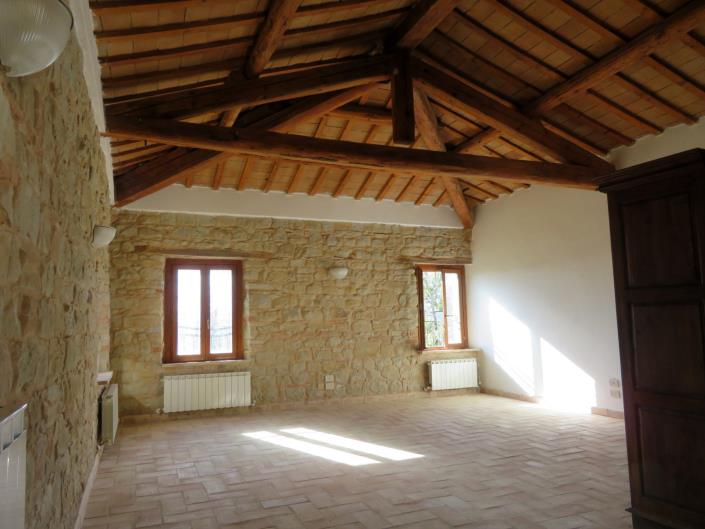 Image No.11-4 Bed Country House for sale