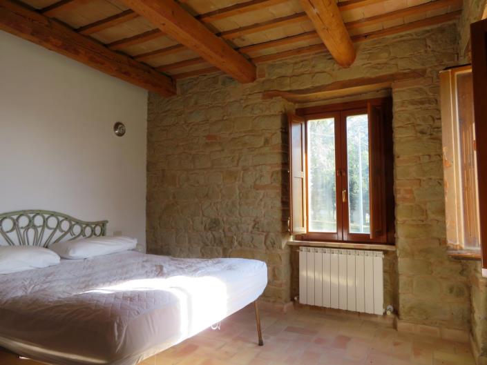 Image No.26-4 Bed Country House for sale