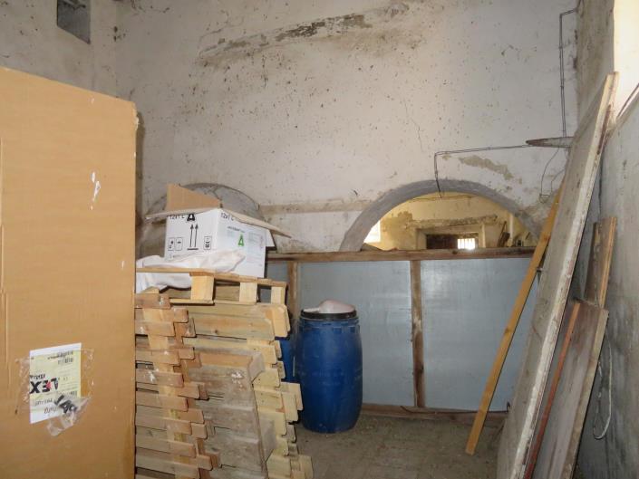 Image No.22-10 Bed Country Property for sale