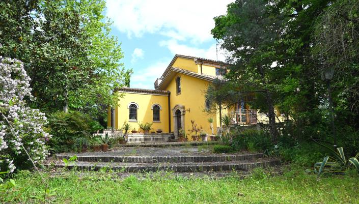 Image No.5-6 Bed Villa for sale