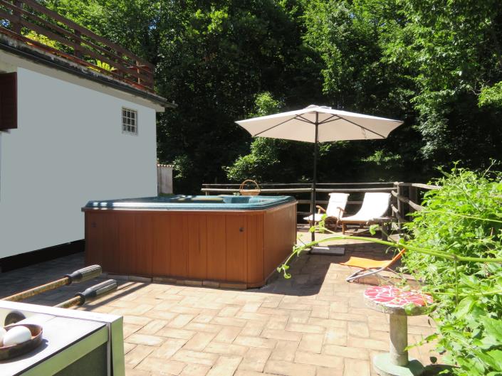 Image No.10-2 Bed Cottage for sale