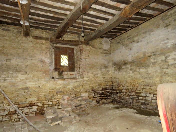 Image No.33-Maison de campagne de 4 chambres à vendre à Tolentino