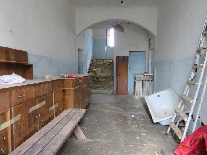 Image No.16-Maison de campagne de 4 chambres à vendre à Tolentino