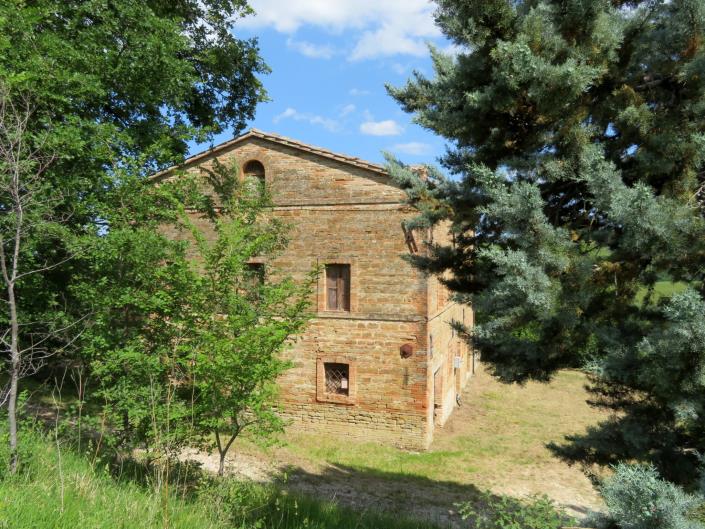 Image No.15-Maison de campagne de 4 chambres à vendre à Tolentino