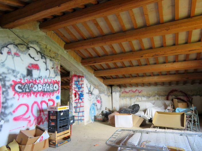 Image No.28-Maison de campagne de 4 chambres à vendre à Tolentino